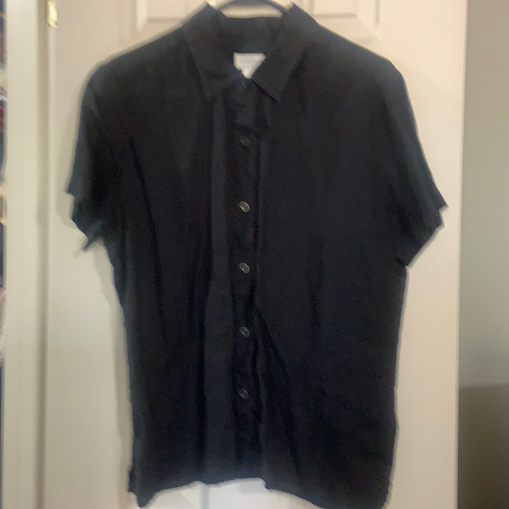 Linen button top